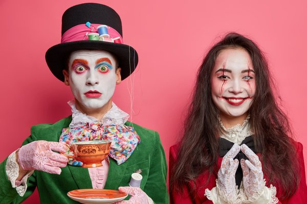 Déguisements de couple : des duos inoubliables pour toutes les occasions